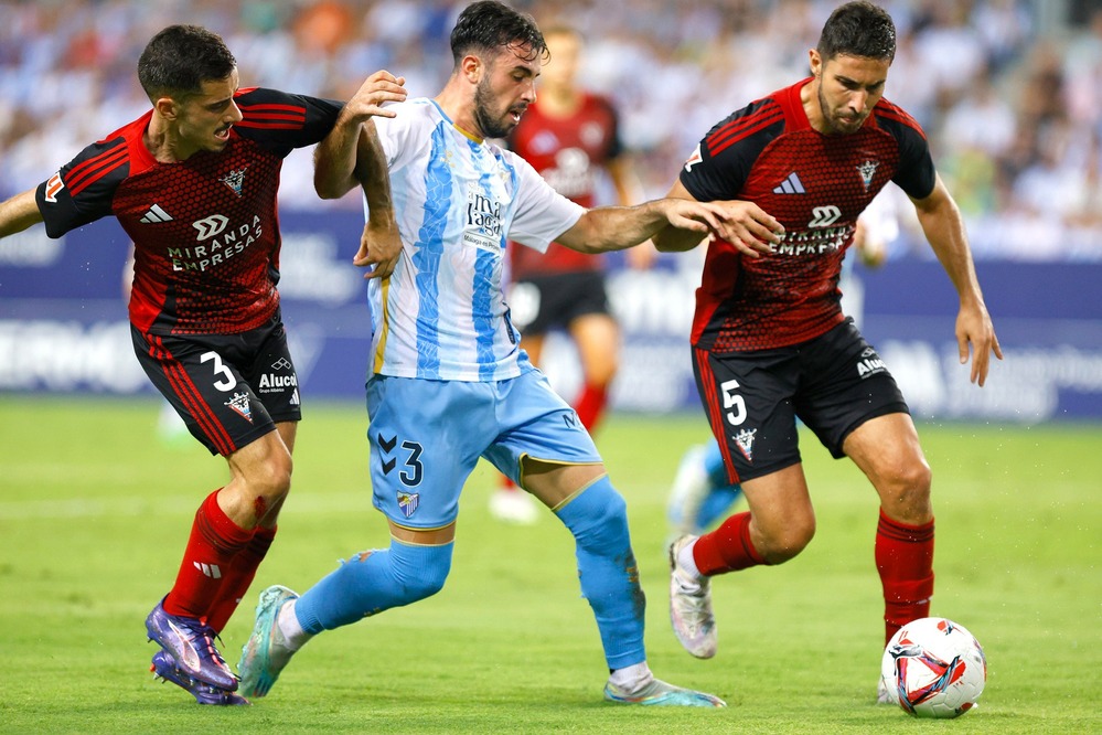 Nhận định soi kèo Mirandes vs Malaga lúc 02h30 ngày 3/2/2026